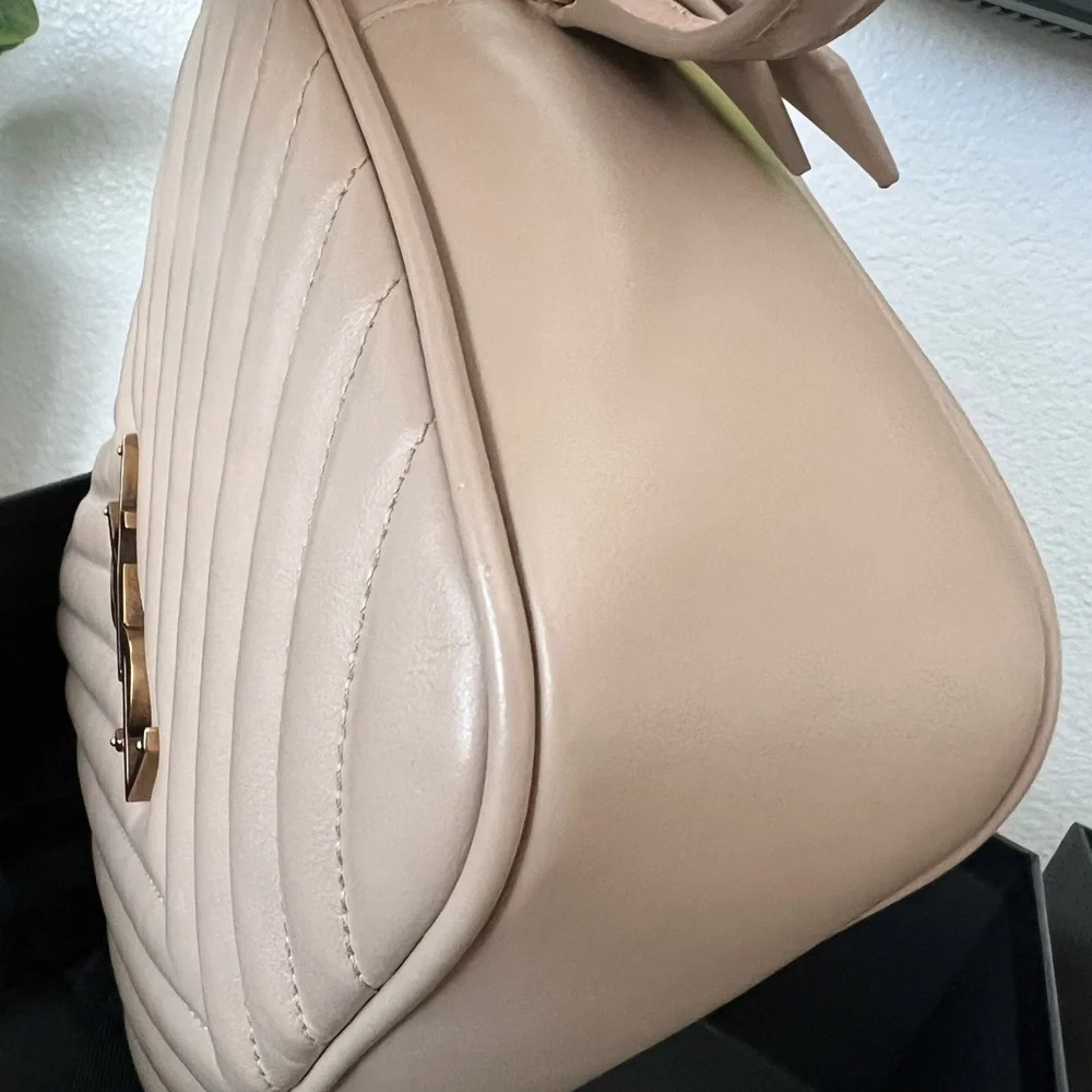 Saint Laurent Camera Bag - Picture 11 of 15